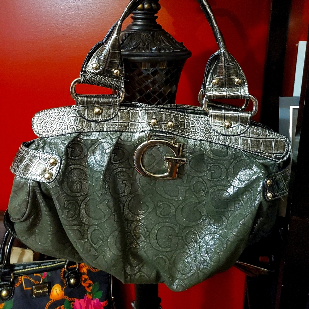 Handbag - Picture 1 of 6